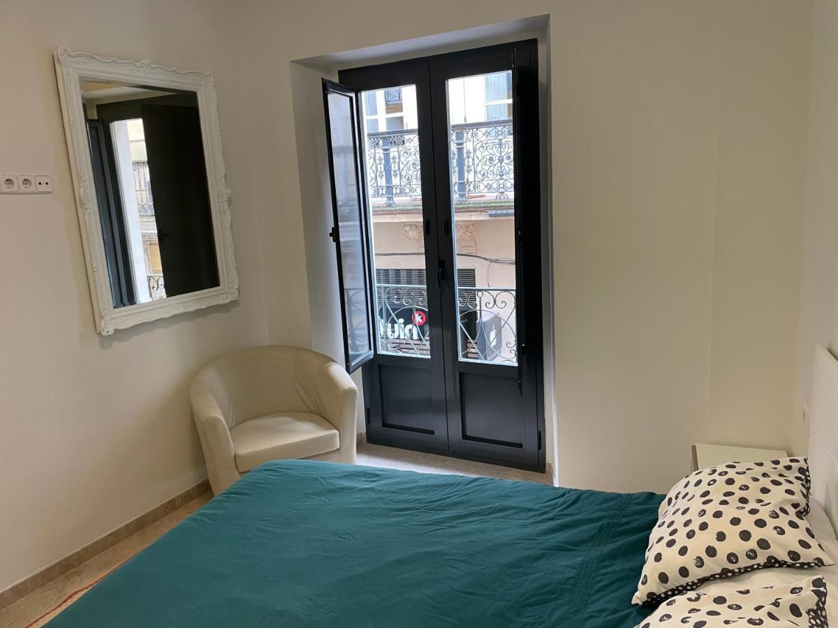 Petit Sagasta Apartamentos-Sagasta Sevilla Kültér fotó