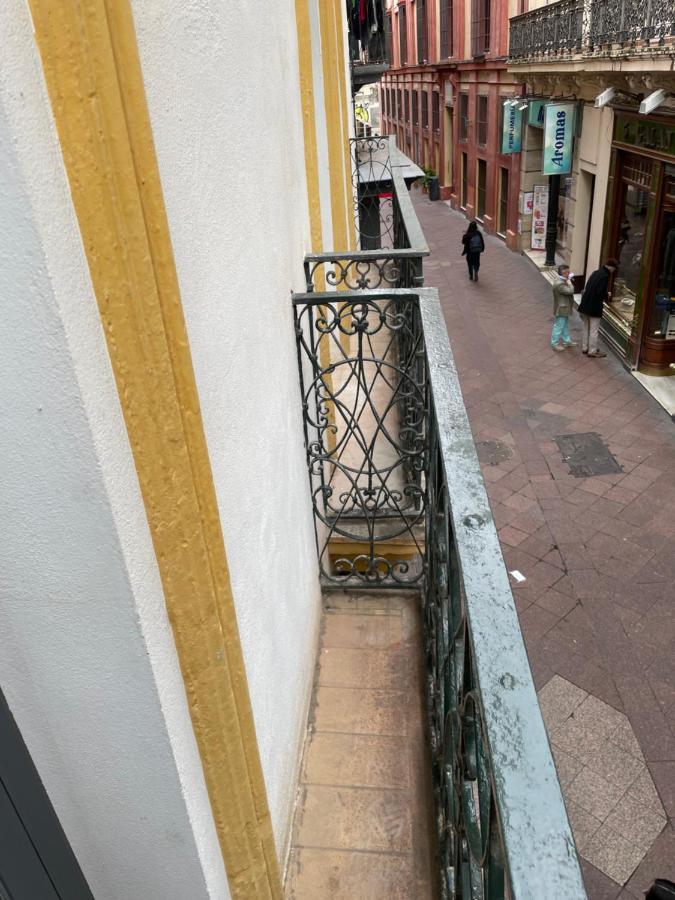 Petit Sagasta Apartamentos-Sagasta Sevilla Kültér fotó